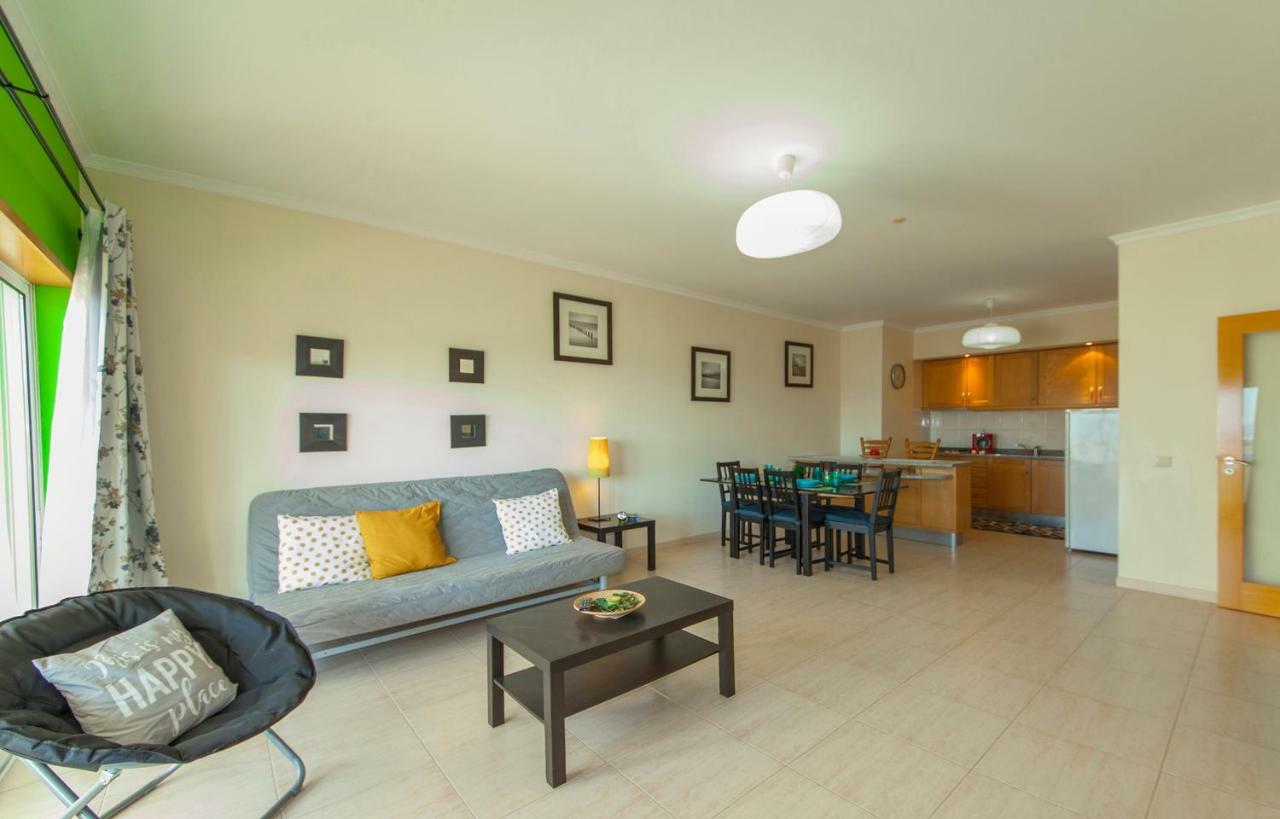 Apartemen 70 m² dengan 2 kamar tidur dan 2 kamar mandi pribadi di Praia do Vau Portimao Bagian luar foto